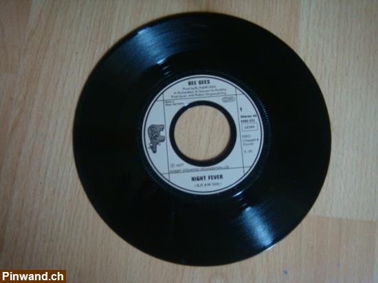 Bild 4: Bee Gees Single 1977 zu verkaufen