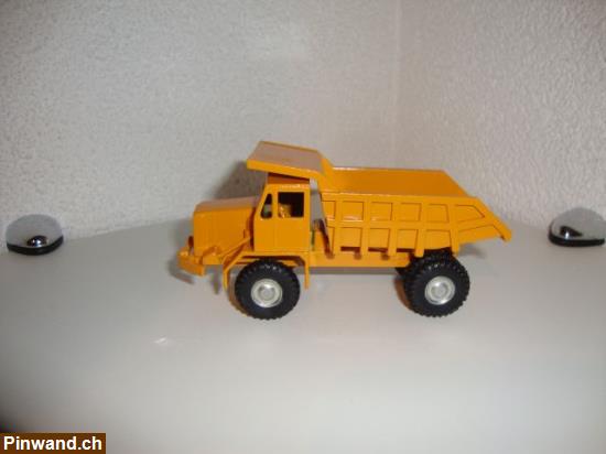 Bild 2: Joal Euclid Dumper Truck gelb aus Metall, Massstab 1:64