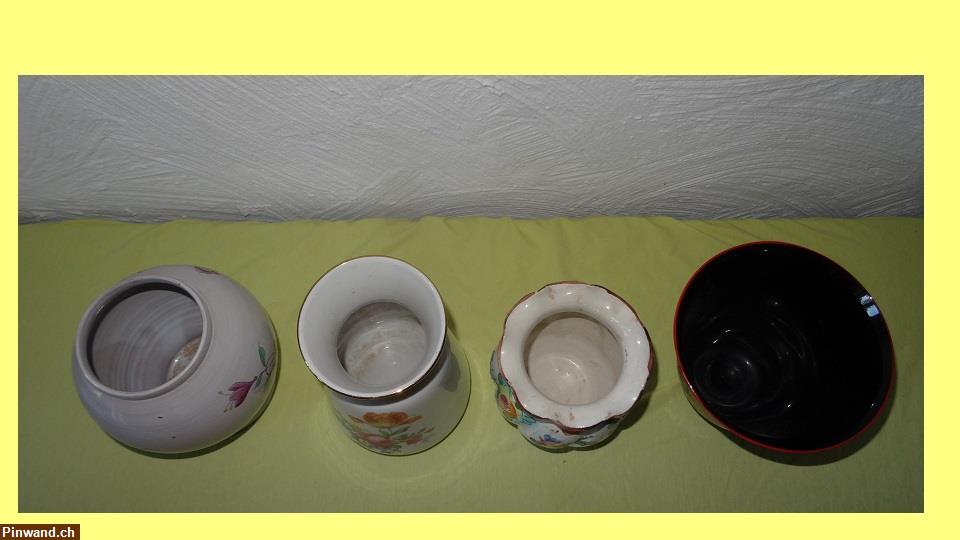 Bild 8: 4 verschiedene Vasen zu verkaufen