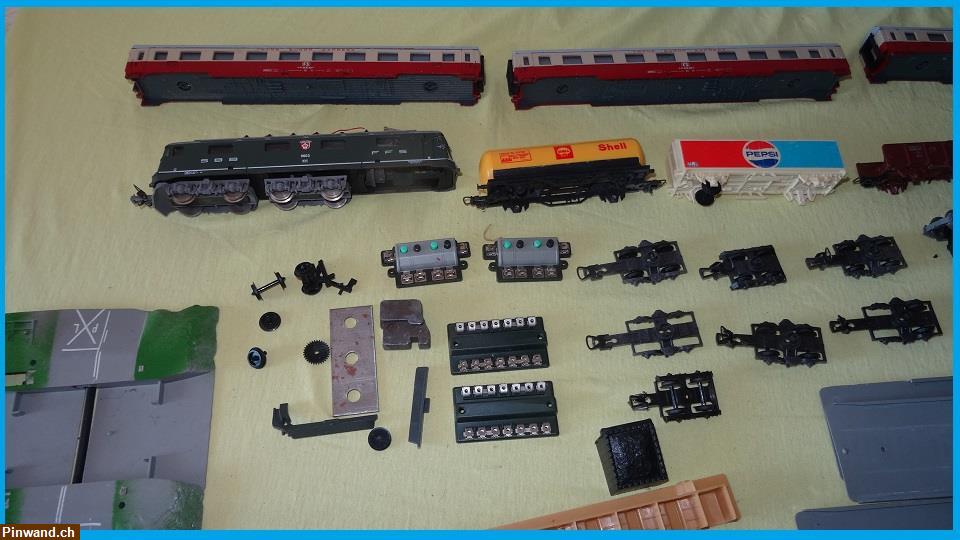 Bild 5: Diverse Lima Schienen und Wagen zu verkaufen