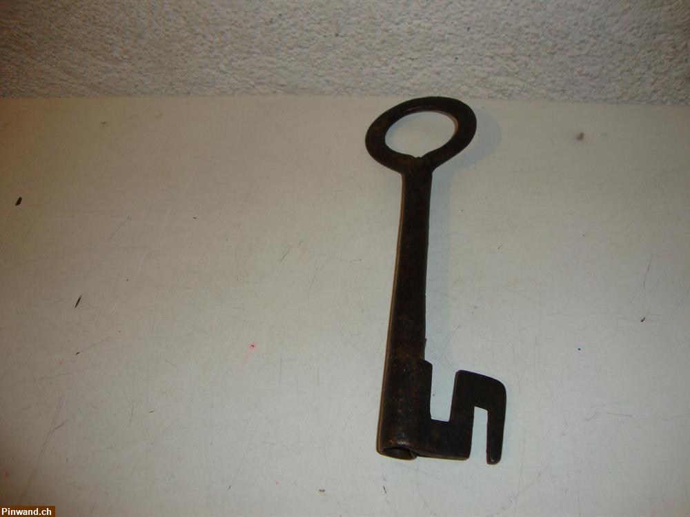 Bild 3: Alter Schlüssel 14cm zu verkaufen