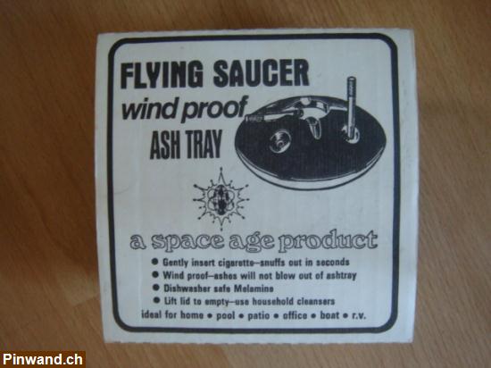 Bild 1: Flying Saucer (Outdoor Aschenbecher)