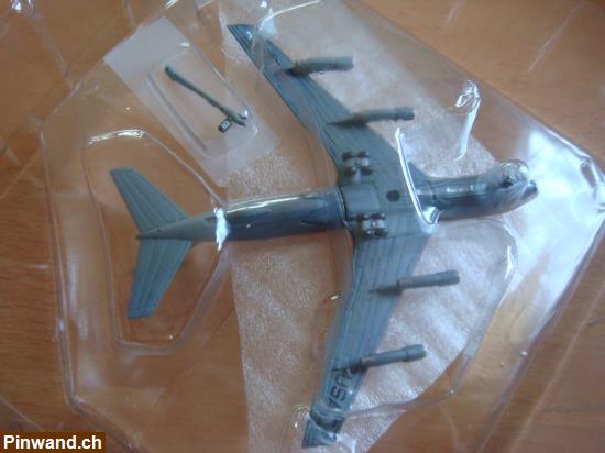 Bild 3: KC-135E Stratotanker / 1:400 / Modelflugzeug