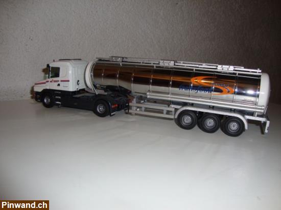 Bild 4: Scania 124L/470 Tankzug im Masstab 1:50