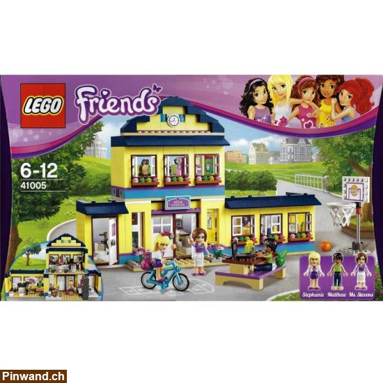 Bild 1: LEGO Friends 41005 - Heartlake Schule