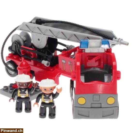Bild 3: LEGO Duplo 4681 - Feuerwehrlöschzug
