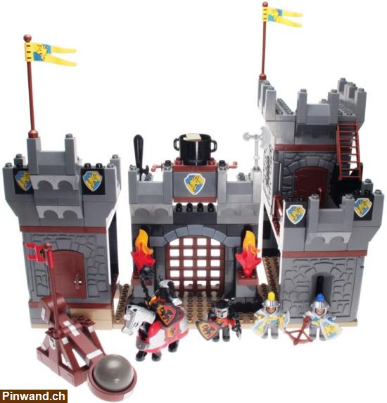 Bild 1: LEGO Duplo 4777 - Grosse Burg