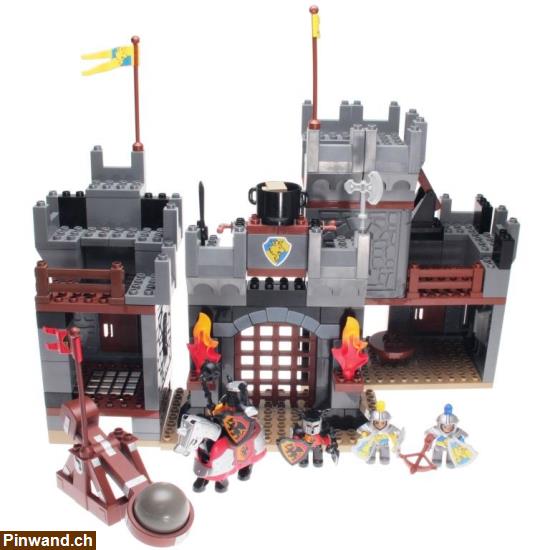 Bild 2: LEGO Duplo 4777 - Grosse Burg
