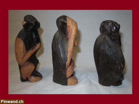 Bild 2: Die 3 Affen aus Holz - NICHTS hören, sehen, sagen...