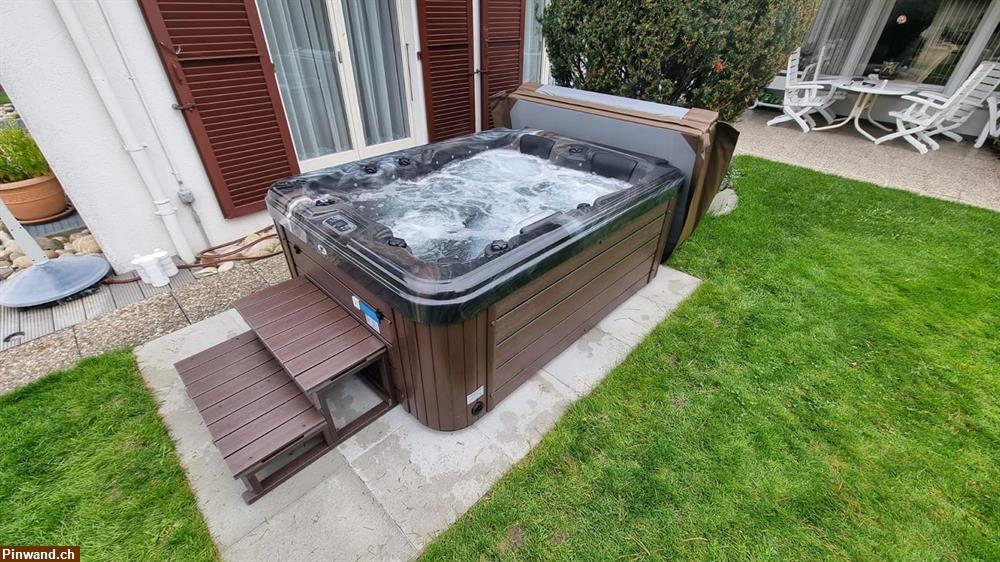 Bild 2: Der beliebte Whirlpool «Stingray 6630»