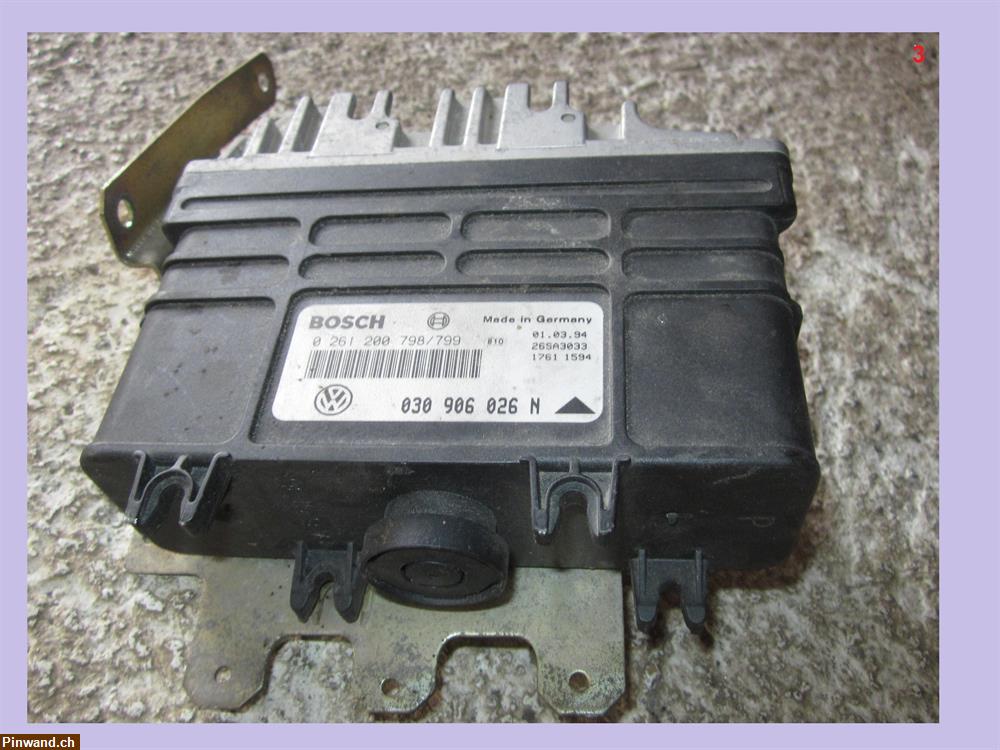 Bild 1: Motor Steuergerät Bosch - VW Nr 030 906 026 N