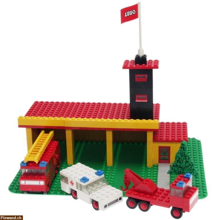 Bild 1: LEGO Legoland 347 - Feuerwache mit Fahrzeugen