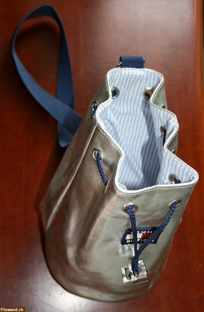 Bild 1: Täschli - kleiner Rucksack Tommy Hilfiger