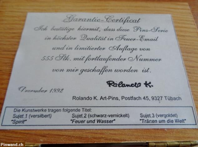 Bild 8: Kunst-Pins (3 Stk.) in Feuer-Emaille / Zertifikat