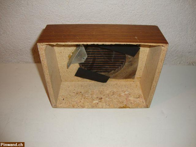 Bild 2: Altes Lautsprechergehäuse aus Holz abzugeben