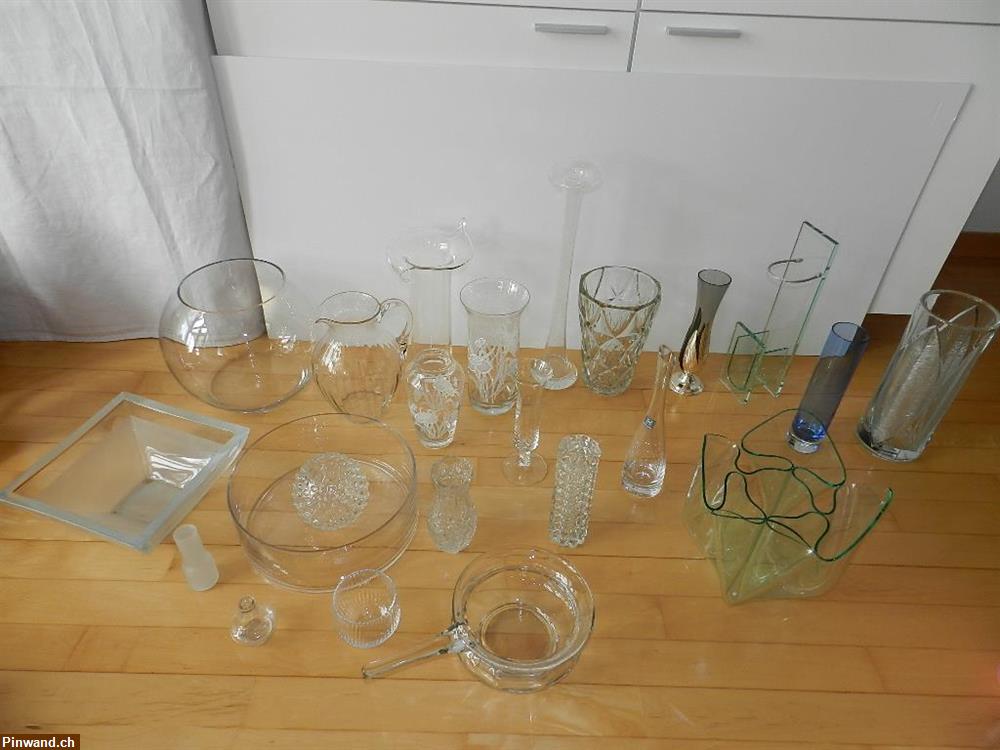 Bild 1: Vase Glas Porzellan Keramik Kunststoff Klarsicht Vasen divers