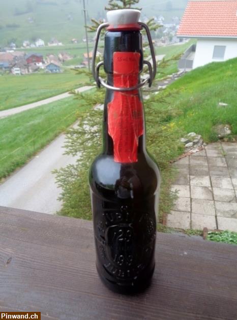 Bild 1: Bierflasche Feldschlösschen Jubilé 1291 - 1991