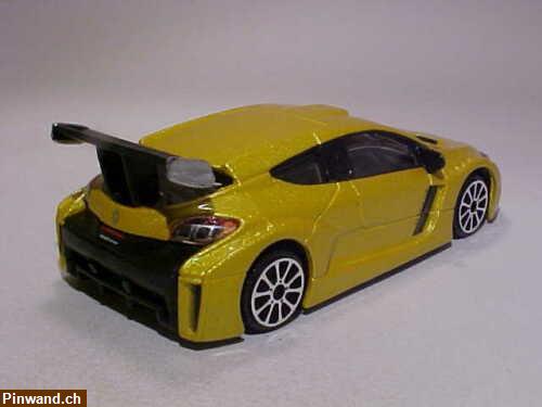 Bild 3: Renault Megane Sport aus Metall, Masstab 1:43