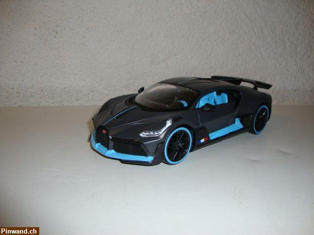 Bild 1: Bugatti Divo im Massstab 1:24 zu verkaufen