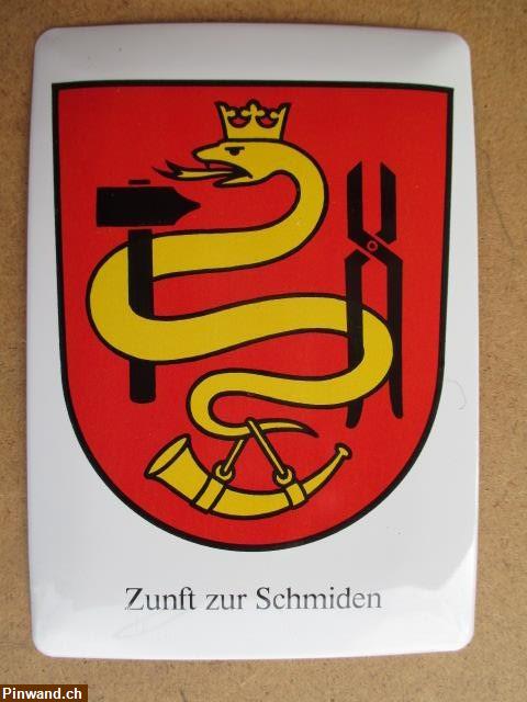 Bild 1: Sächsiilüüte Zunftwappen Schmiden 1336