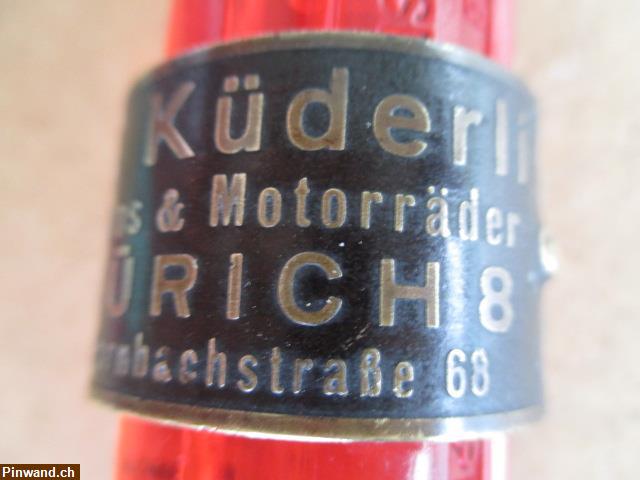 Bild 1: O. Küderli Steuerkopf  CH  Schild Emblem