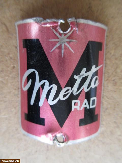 Bild 1: Metta Rad Steuerkopf  D  Schild Emblem