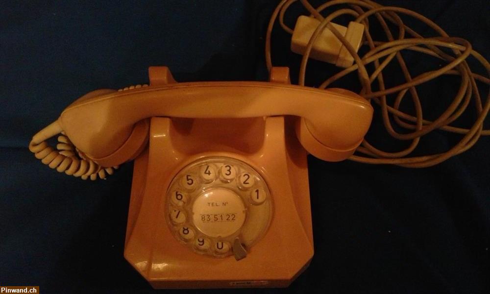 Bild 1: Antikes Telefon zu verkaufen