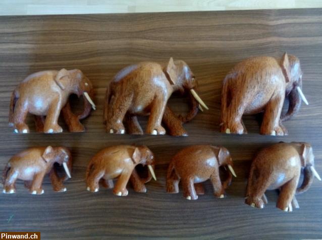 Bild 5: Elefantenfamilie Holz (7 Stk.) zu verkaufen