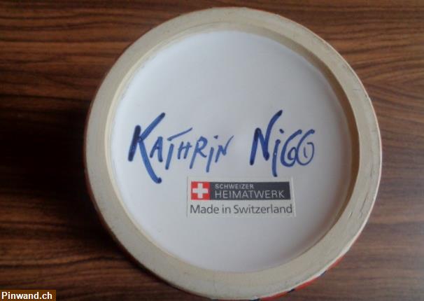 Bild 7: Kathrin Nigg / Hochwertige Schale zu verkaufen