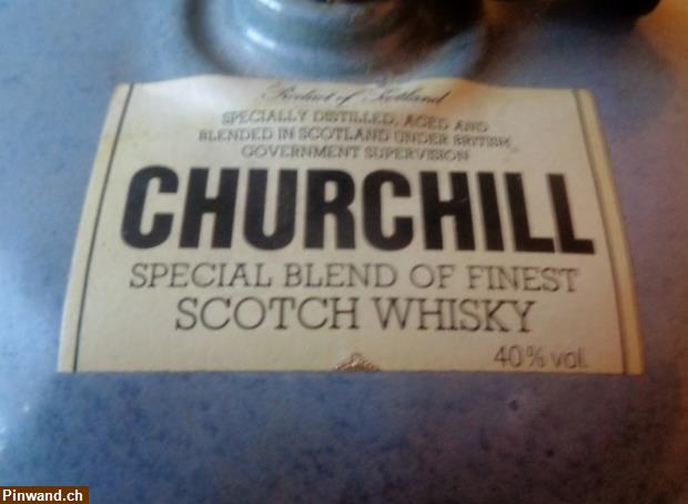 Bild 6: Churchill Whisky Bottle in Curlingsteinform zu verkaufen