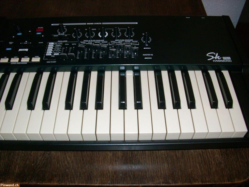 Bild 2: Hammond Sk-Pro 73 Neu Synthesizer