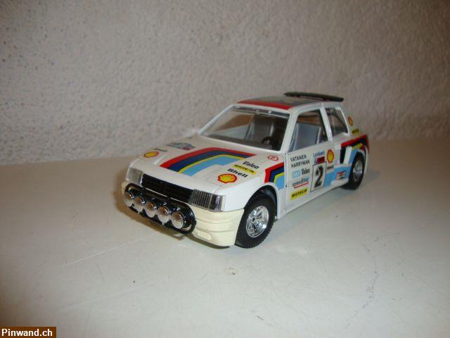 Bild 1: Modellauto Peugeot 205 Turbo zu verkaufen