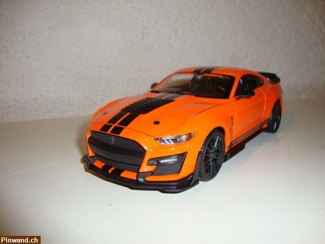 Bild 1: Modellauto Ford Mustang Shelby GT500