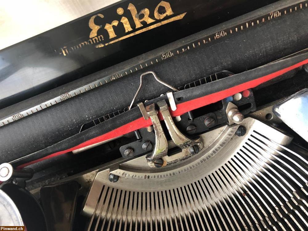 Bild 2: Antike Schreibmaschine Erika zu verkaufen