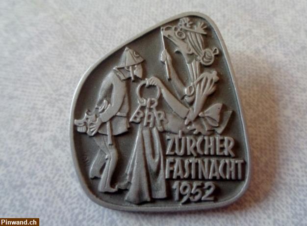 Bild 3: Alte Zürcher Fasnachtsplaketten 1952-1954 (3 Stk.)