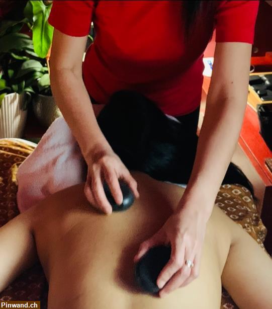 Bild 1: Massage zum Geniessen, auch Sa & So