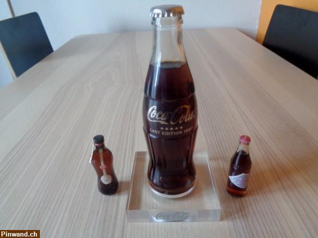 Bild 1: Coca Cola Last Edition 1999 / Glassockel / + 2 Zusatz