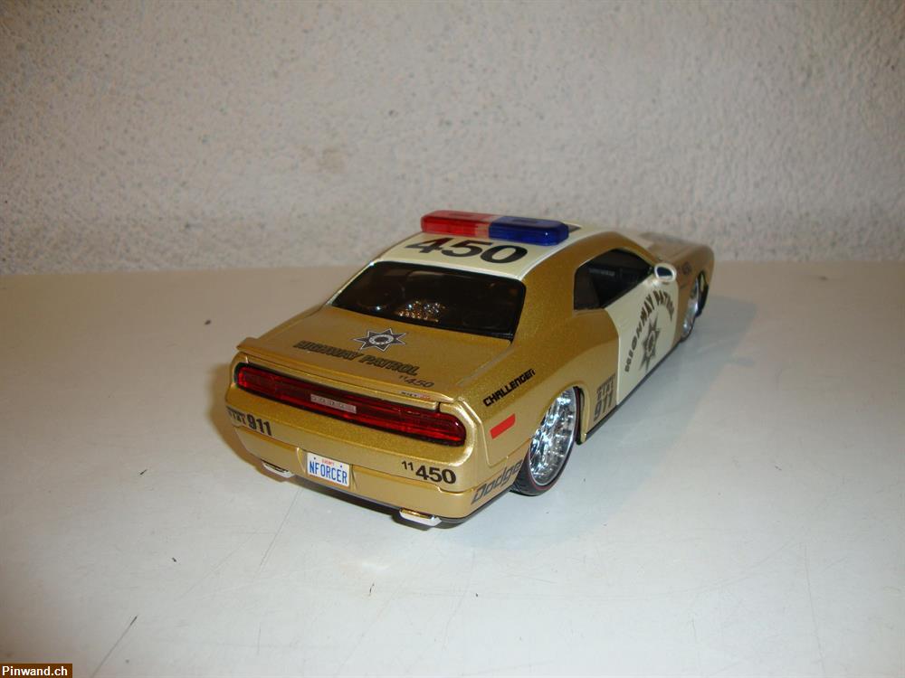 Bild 3: Modellauto Dodge Challenger SRT 8  2008 Highway Patrol