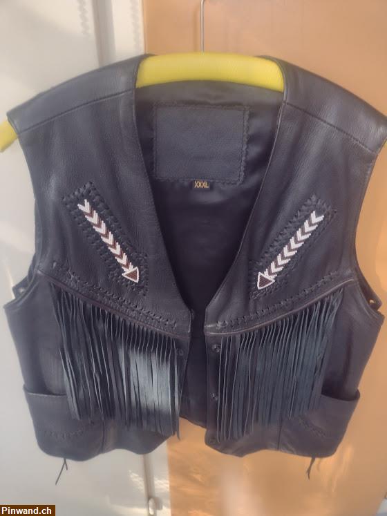 Bild 1: Neuwertiges Leder Western Gilet mit Hut zu verkaufen