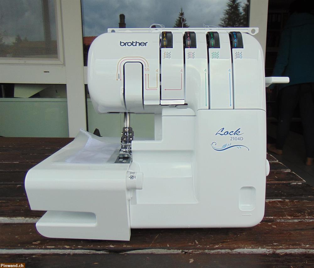 Bild 1: NEU! Overlock Nähmaschine Brother 2104D zu verkaufen