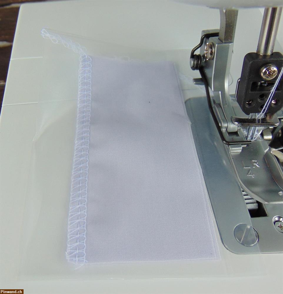 Bild 3: NEU! Overlock Nähmaschine Brother 2104D zu verkaufen