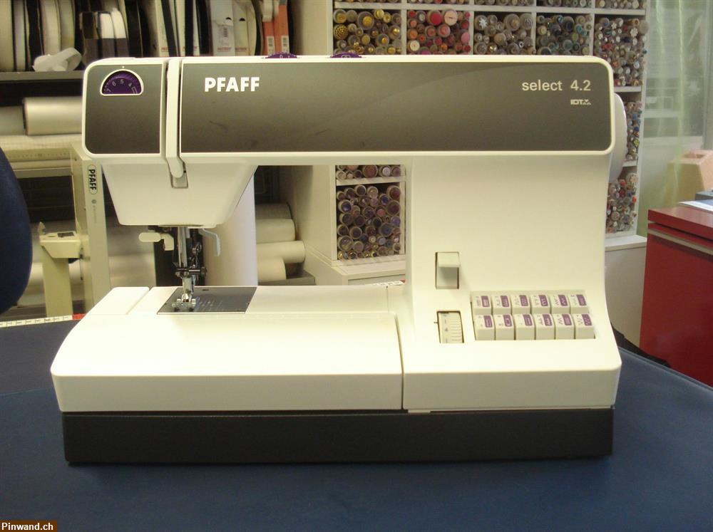 Bild 1: NEU! Nähmaschine PFAFF select 4.2 zu verkaufen