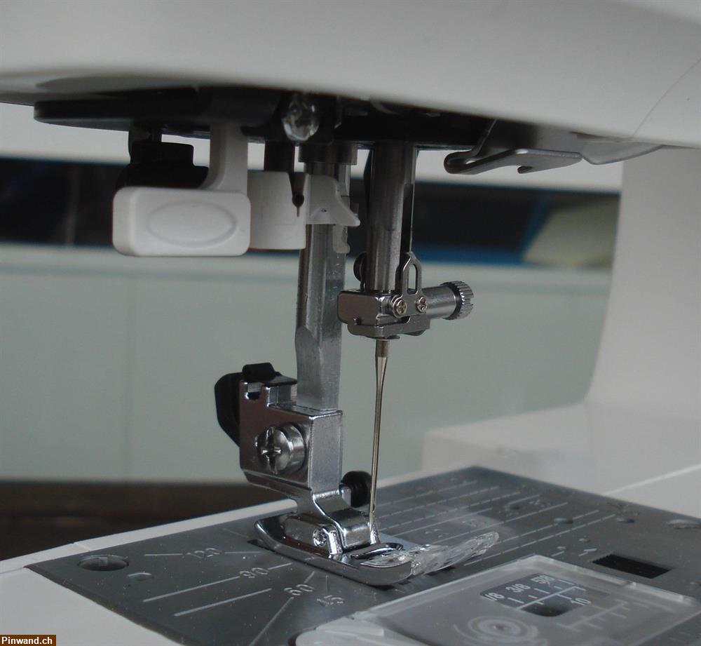 Bild 4: Nähmaschine Elna eXperience 560, neu, mit Gratis-Versand.