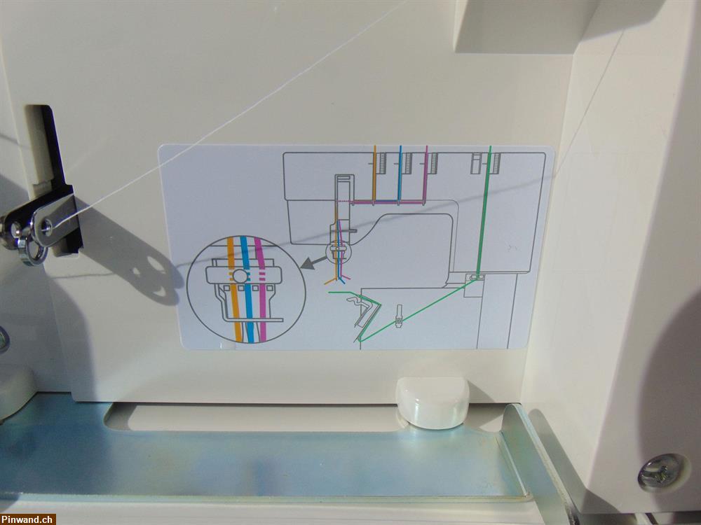 Bild 2: Coverlock Nähmaschine Elna easycover, neu