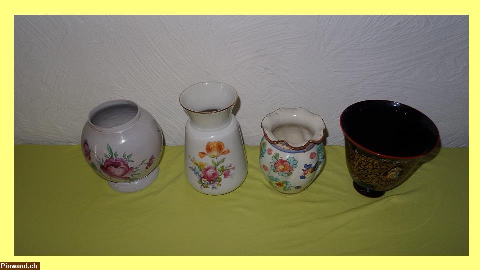 Bild 4: 4 verschiedene Vasen zu verkaufen