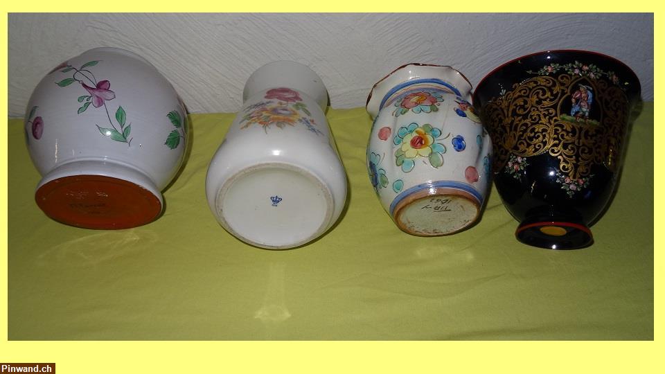 Bild 6: 4 verschiedene Vasen zu verkaufen