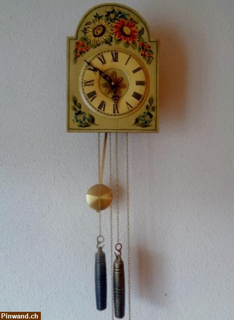 Bild 1: Schwarzwälder Schichtenuhr mit Uhrenkasten zu verkaufen