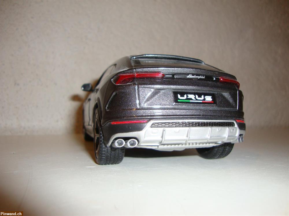 Bild 4: Modellauto Lamborghini Urus zu verkaufen