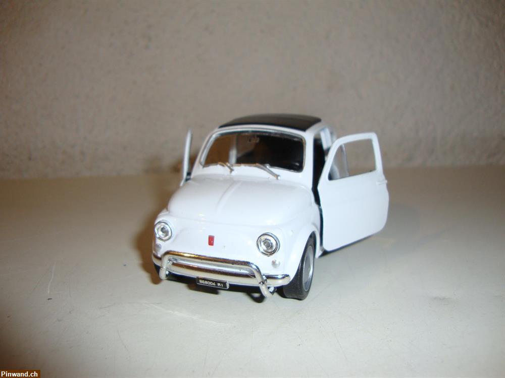 Bild 3: Modellauto Fiat Nuova 500 zu verkaufen