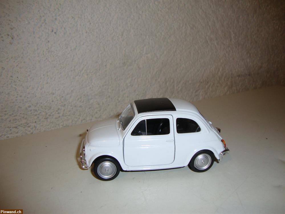 Bild 4: Modellauto Fiat Nuova 500 zu verkaufen